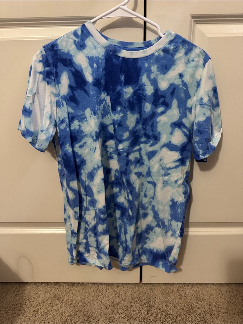 Cat & Jack Blue and White Tie-Dye Tee Husky XXL 18